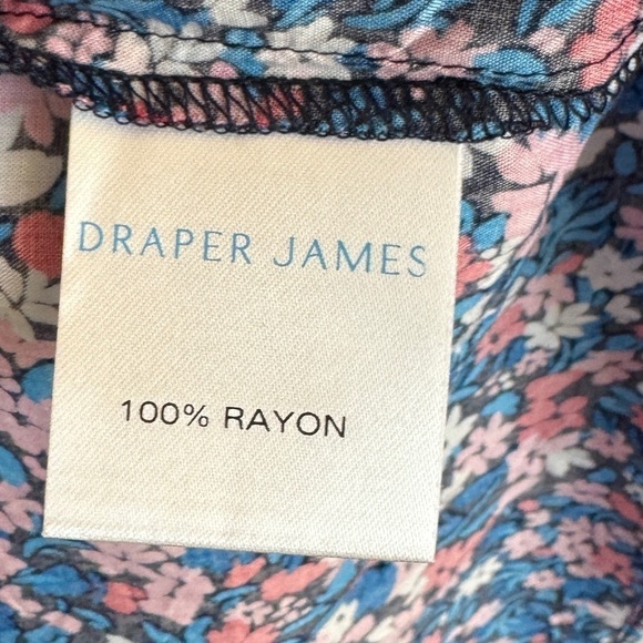 Draper James Martina Popover Dress in Spring Ditsy Floral, Size M - Picture 9 of 10